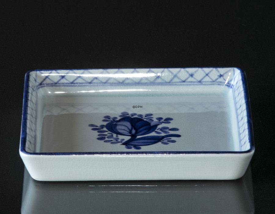 Royal Copenhagen/Aluminia Tranquebar, blau, Viereckige Schale Nr. 11/1791