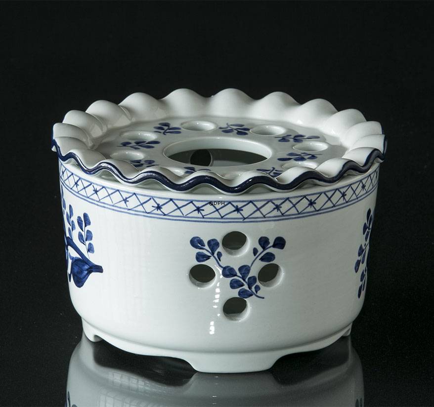 Royal Copenhagen/Aluminia Tranquebar, blau, Teewärmer Nr. 11/1872