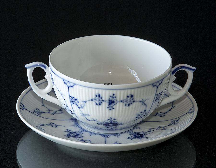 Musselmalet Gerippt, Suppentasse MIT Deckel Nr. 1/2199 oder 106, Inhalt 33 cl., Royal Copenhagen
