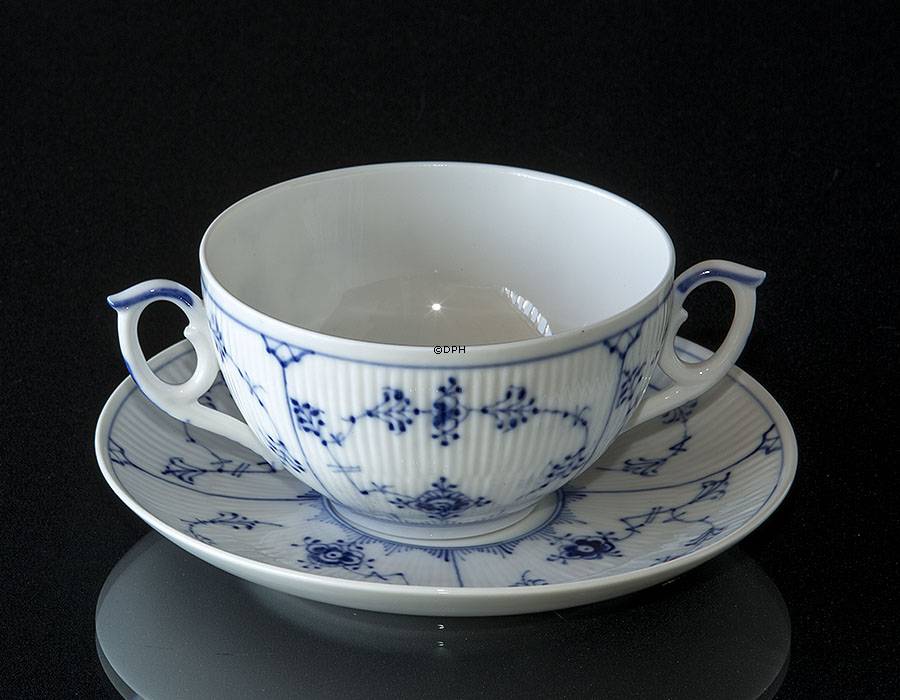 Musselmalet Gerippt, Suppentasse MIT Deckel Nr. 1/2199 oder 106, Inhalt 33 cl., Royal Copenhagen