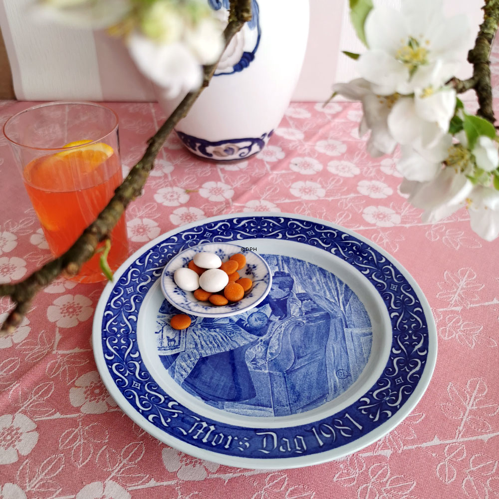 Musselmalet Gerippt, kleine Schüssel Nr. 1/7 oder 330, 7,5 cm, Royal Copenhagen