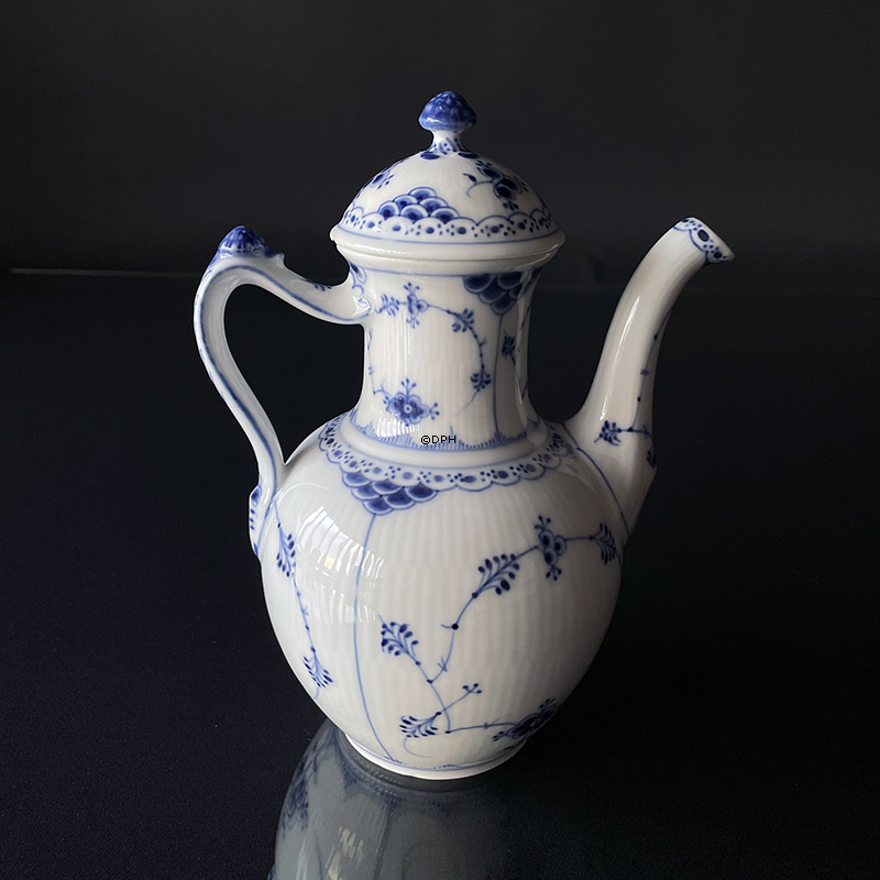 Musselmalet Halbspitze, Kaffeekanne Inhalt 100 cl., Royal Copenhagen