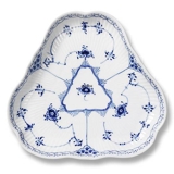 Musselmalet, Halbspitze, dreieckige Kuchenplatte Nr. 1/515 oder 354, Royal Copenhagen 21cm