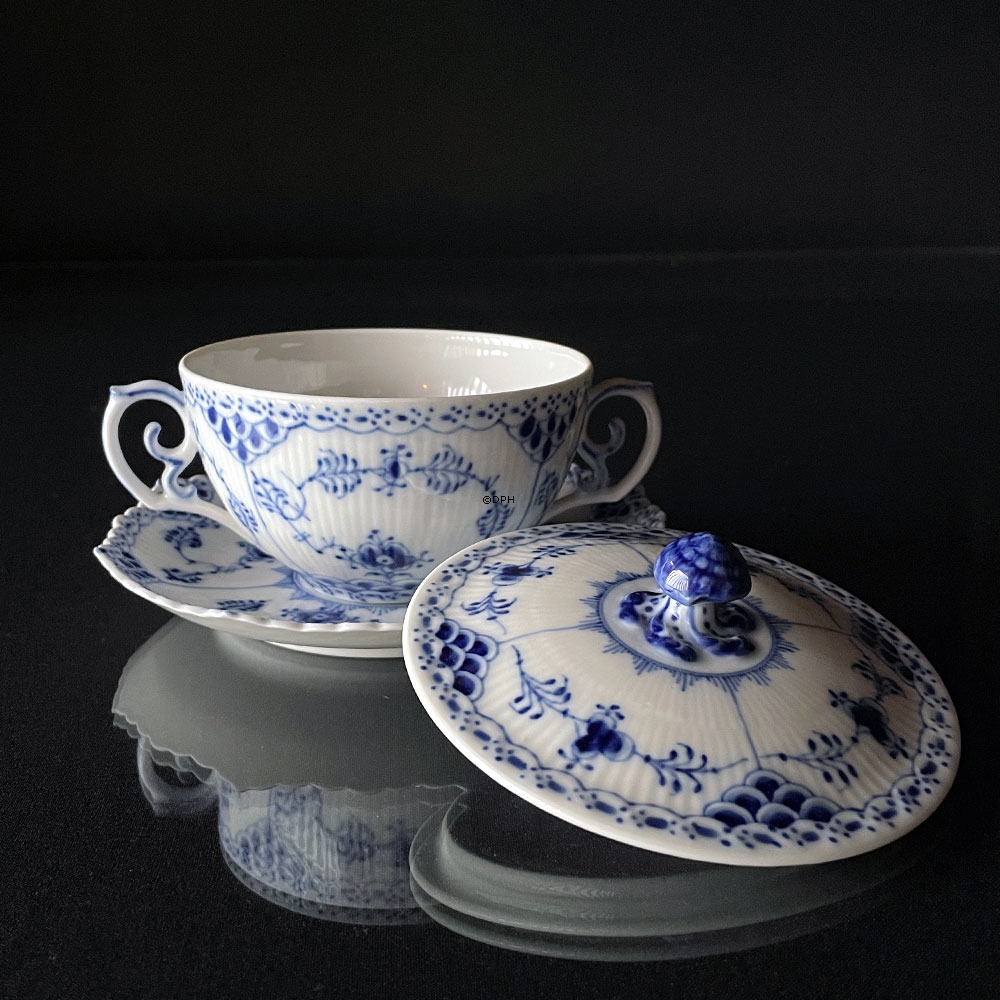 Musselmalet Vollspitze, Suppentasse mit Deckel Nr. 1/1228 oder 106, Inhalt 35 cl., Royal Copenhagen