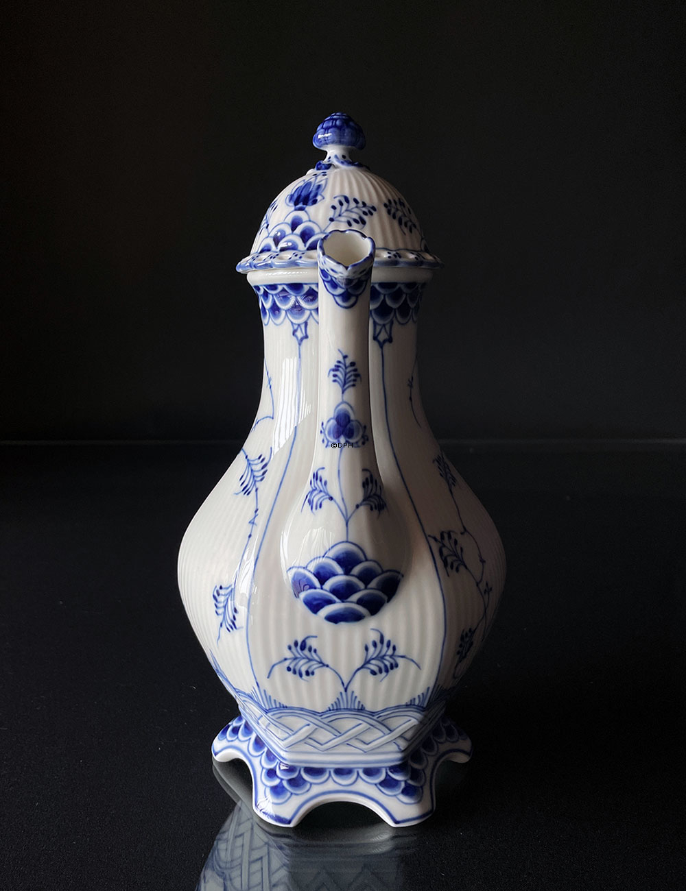 Musselmalet Vollspitze, große Kaffeekanne Nr. 1/1202 oder 126, (1,3 liter) Royal Copenhagen