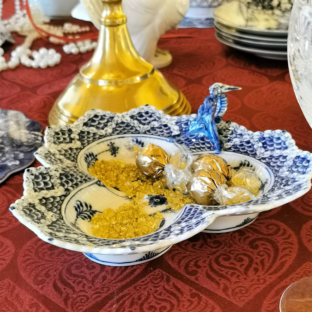 Musselmalet Vollspitze, Schale mit Doppelspitze Nr. 1/1077 oder 354, Royal Copenhagen 25cm