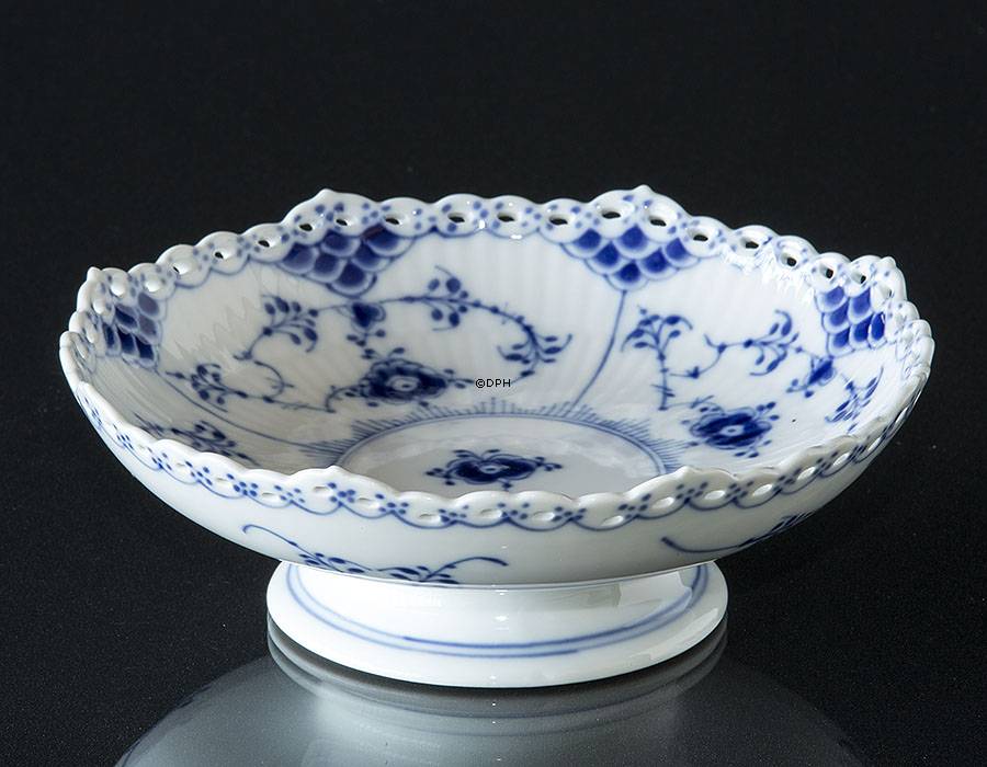 Musselmalet Vollspitze, Kuchenplatte auf Fuß Nr. 1/1023 oder 427, Royal Copenhagen 18cm