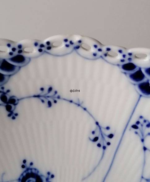 Musselmalet Vollspitze, Kuchenschale auf hohen Fuß Nr. 1/1020 oder 428, Royal Copenhagen 20cm