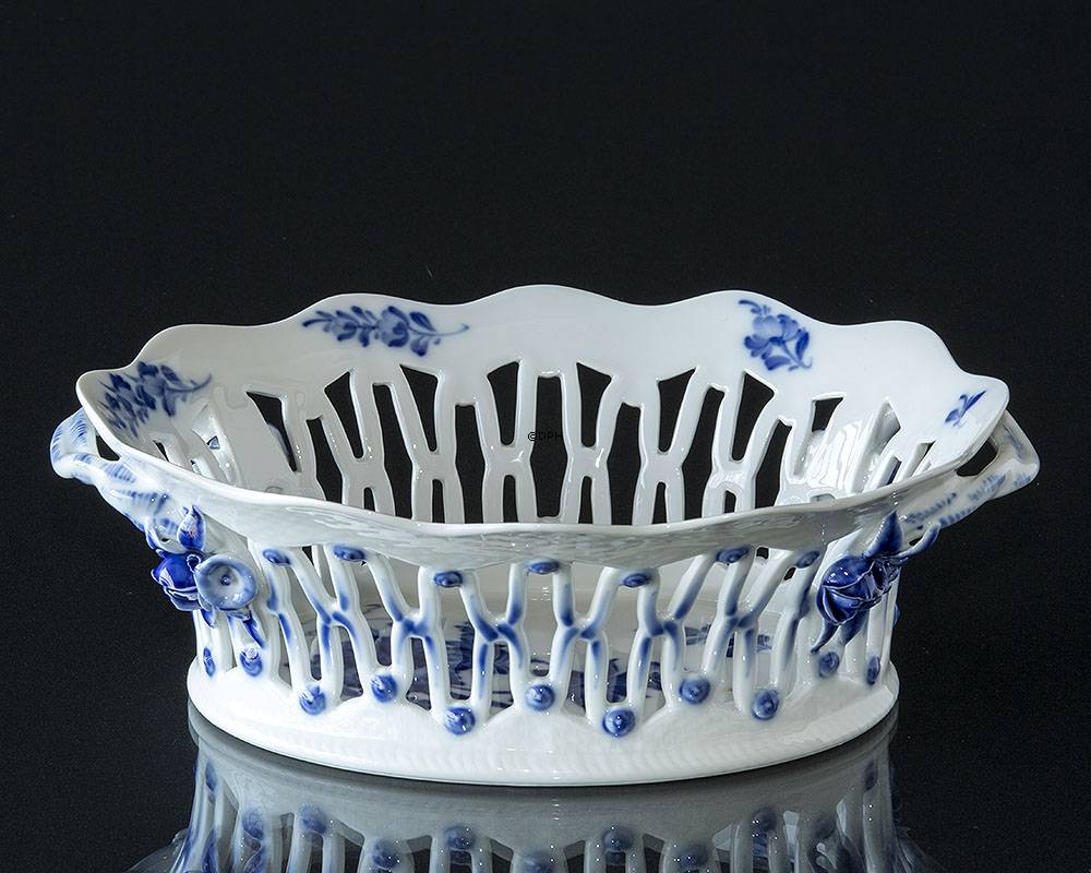 Blaue Blume, geschweift, Obstkorb Nr. 10/1579 oder 398, oval, Royal Copenhagen (Braune Marke, Beschreibung lesen)