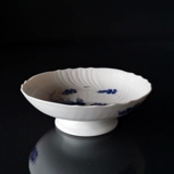 Blaue Blume, geschweift, runde Kuchenplatte auf niedrigem Fuß Nr. 10/1532 oder 427, Royal Copenhagen ø18cm