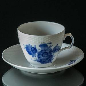 Blaue Blume, glatt, Kaffeetasse und Untertasse, Royal Copenhagen | Nr. 1107071 | Alt. 10-8261 | DPH Trading