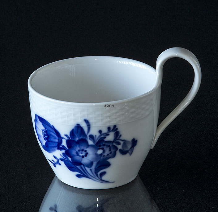 Blaue Blume, glatt, Kaffeetasse mit hohem Henkel OHNE Untertasse, Royal Copenhagen