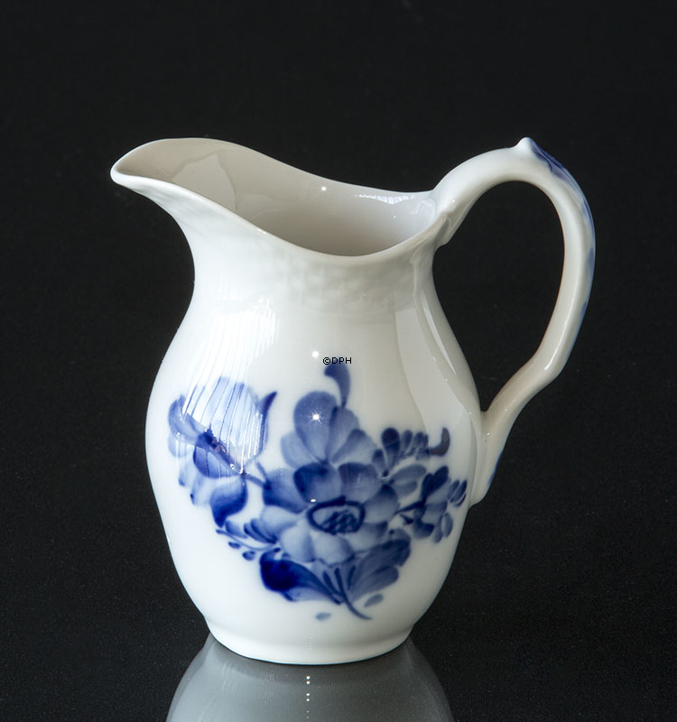 Blaue Blume, glatt, Sahnekännchen Nr. 10/8025 oder 392, Royal Copenhagen