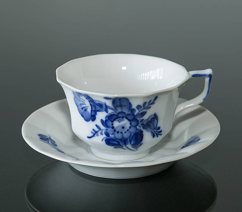 Blaue Blume, eckig, Teetasse und Untertasse Nr. 10/8500 oder 080, Royal Copenhagen