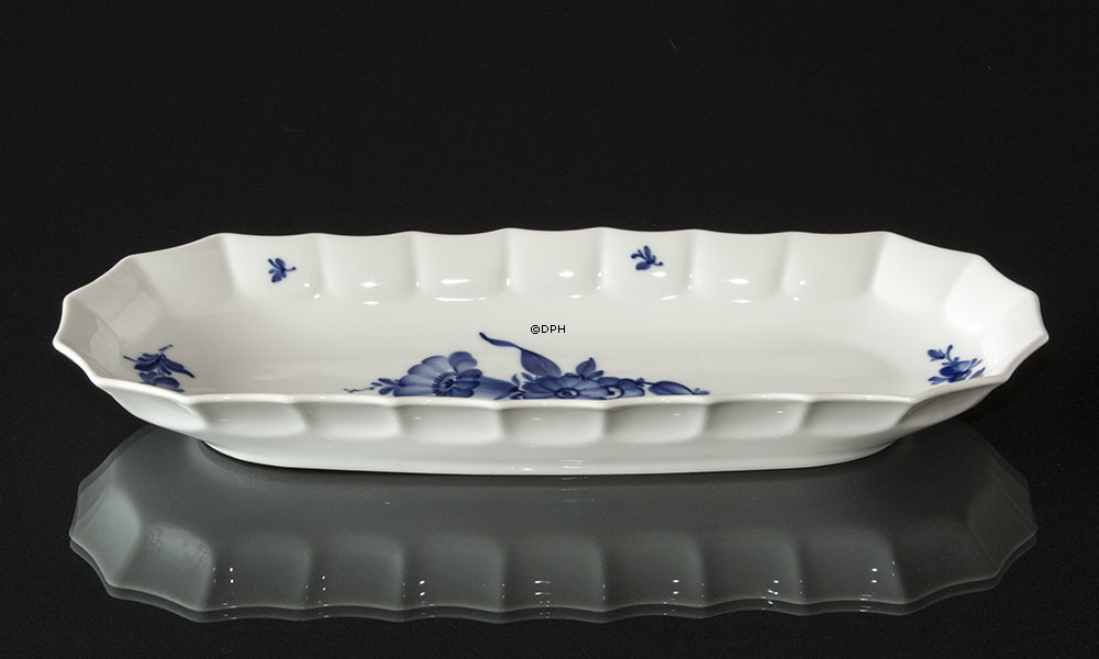 Blaue Blume, eckig, längliche Servierplatte Nr. 10/8609 oder 378, 37cm