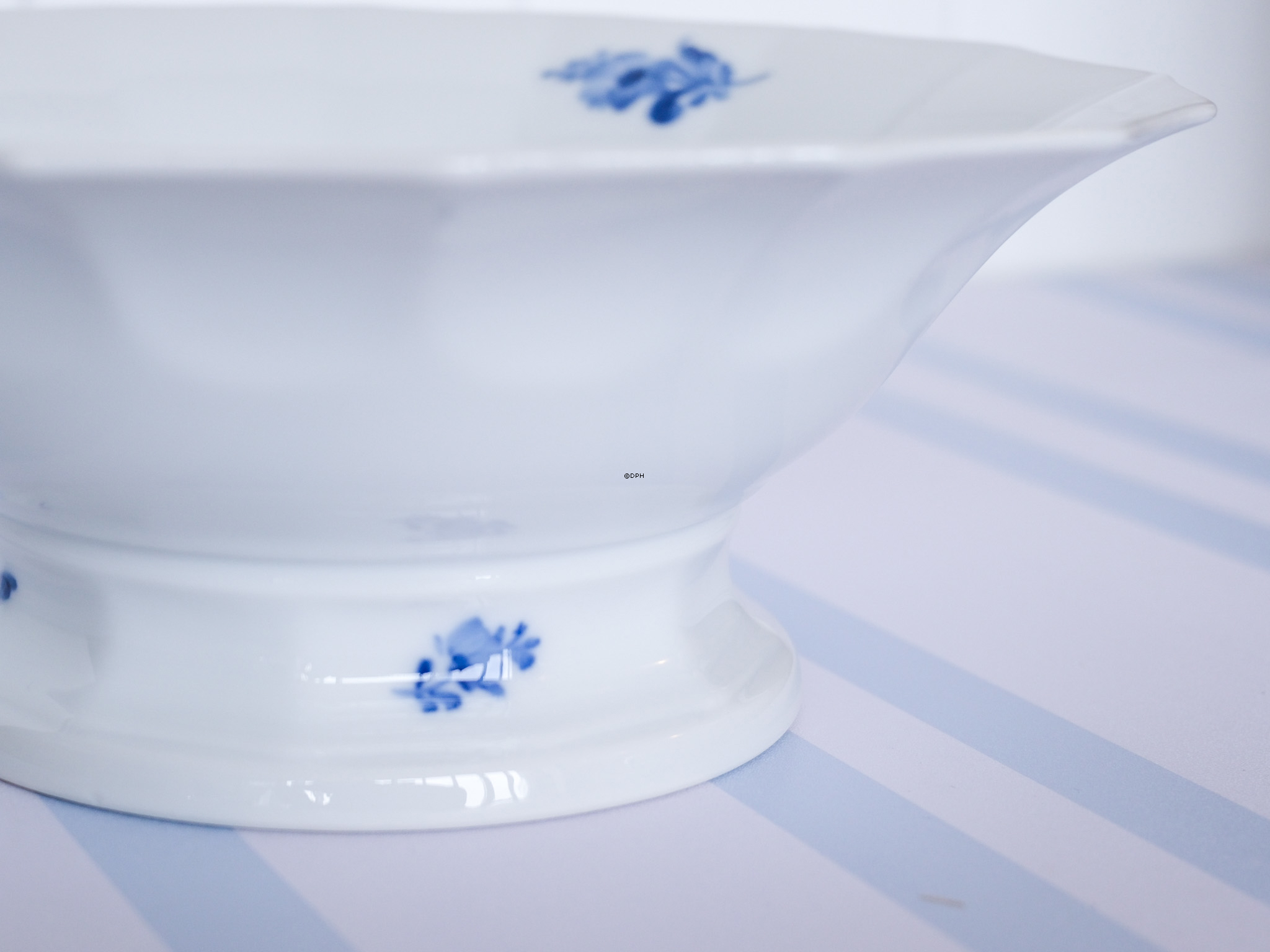 Blaue Blume, eckig, Salatschüssel auf Fuß Nr. 10/8530 oder 577