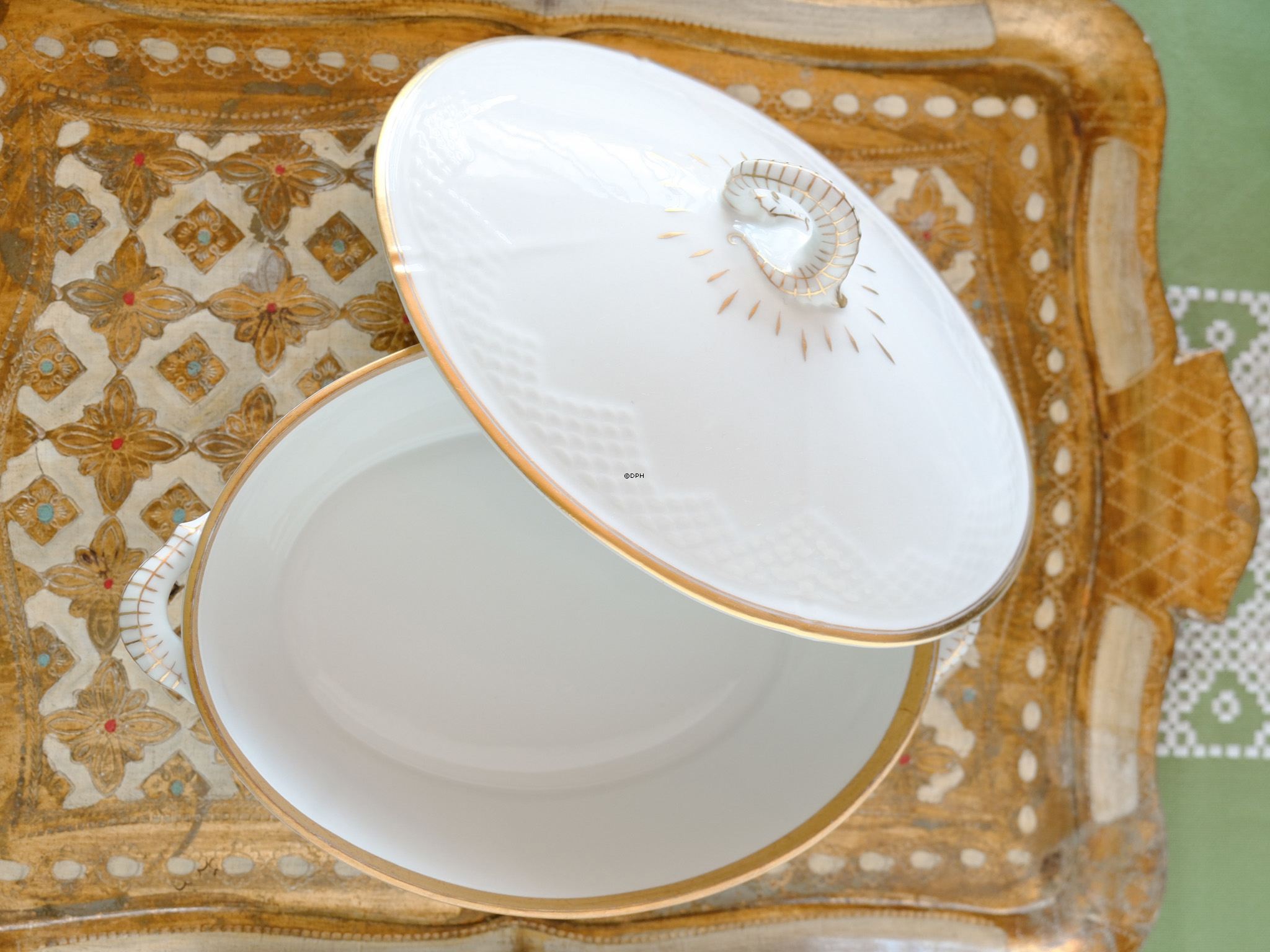 Bing & Gröndahl Hartmann Ovale Terrine mit Deckel Nr. 5 oder 511