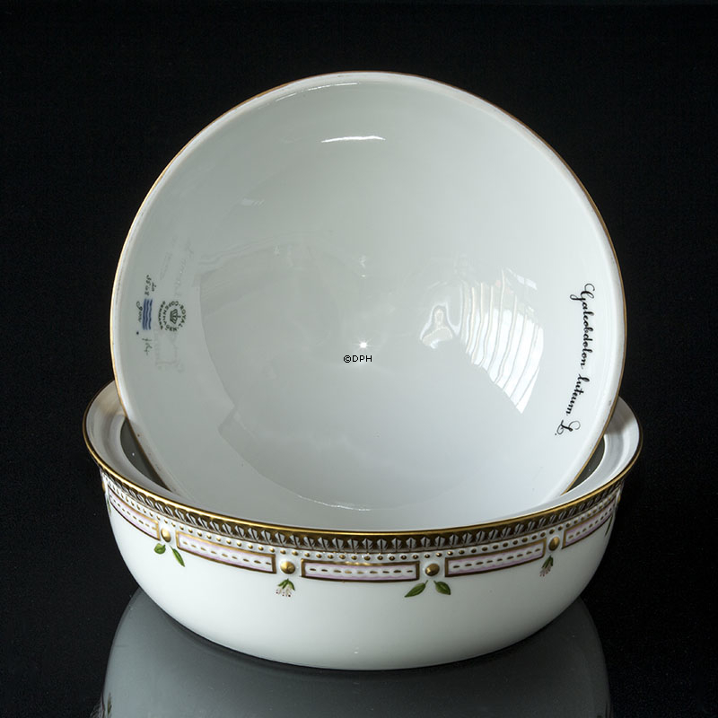 Flora Danica Schale mit Deckel, rund, Inhalt 180 cl. Breite 240 mm, Royal Copenhagen