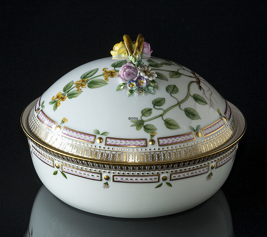 Flora Danica Schale mit Deckel, rund, Inhalt 180 cl. Breite 240 mm, Royal Copenhagen
