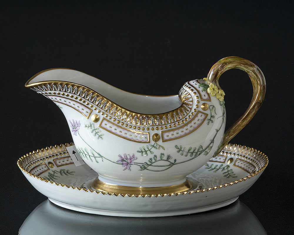 Flora Danica Sauciere auf Ständer, Inhalt 35 cl, Royal Copenhagen