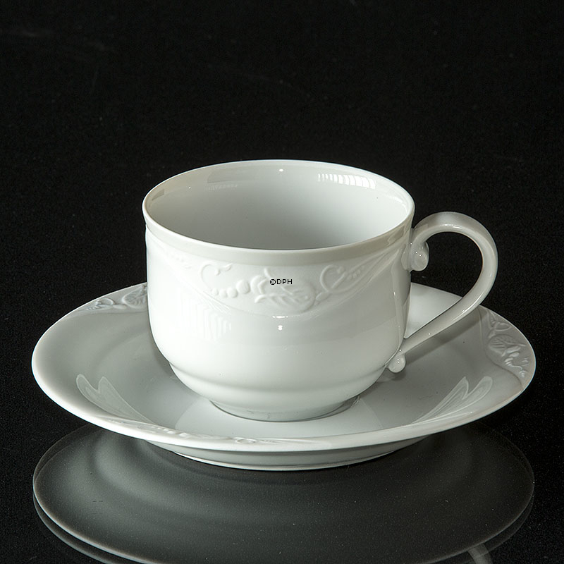 White Magnolia Classic, Espresso- / Mokkatasse Nr. 059 Ø7 mit Untertasse Ø13,3cm, Royal Copenhagen