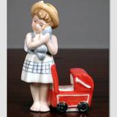 Anna Mädchen mit Puppenwagen von Royal Copenhagen. Aus der Serie von Mini-K...