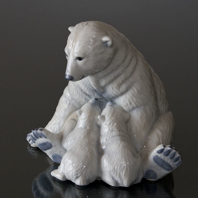Eisbär mit Jungen, Royal Copenhagen Figur Nr. 087