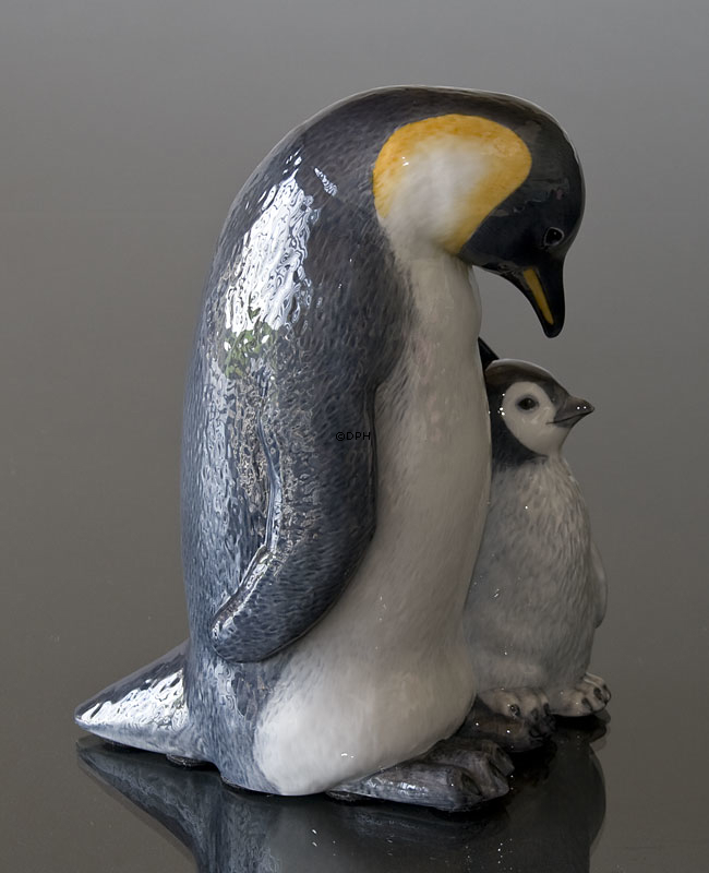 Pinguin mit Junge, Royal Copenhagen Figur Nr. 088