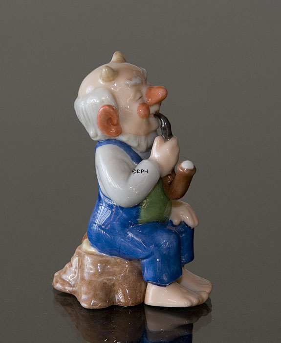 Troll, Großvater mit Pfeife, Royal Copenhagen Figur Nr. 091