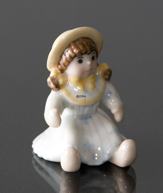 Puppe wartet auf eine Mama, Royal Copenhagen Spielzeugfigur Nr. 141