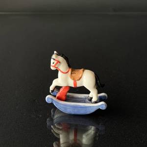 Schaukelpferd, Royal Copenhagen Spielzeugfigur | Nr. 1249143 | DPH Trading
