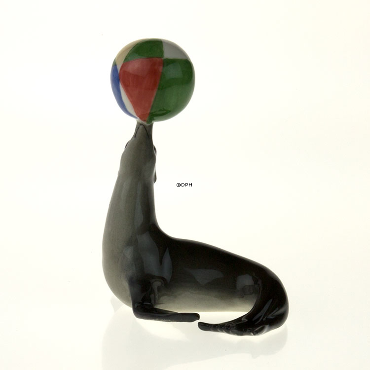 Seelöwe mit Ball, Royal Copenhagen Figur aus der Mini Zirkus Kollektion