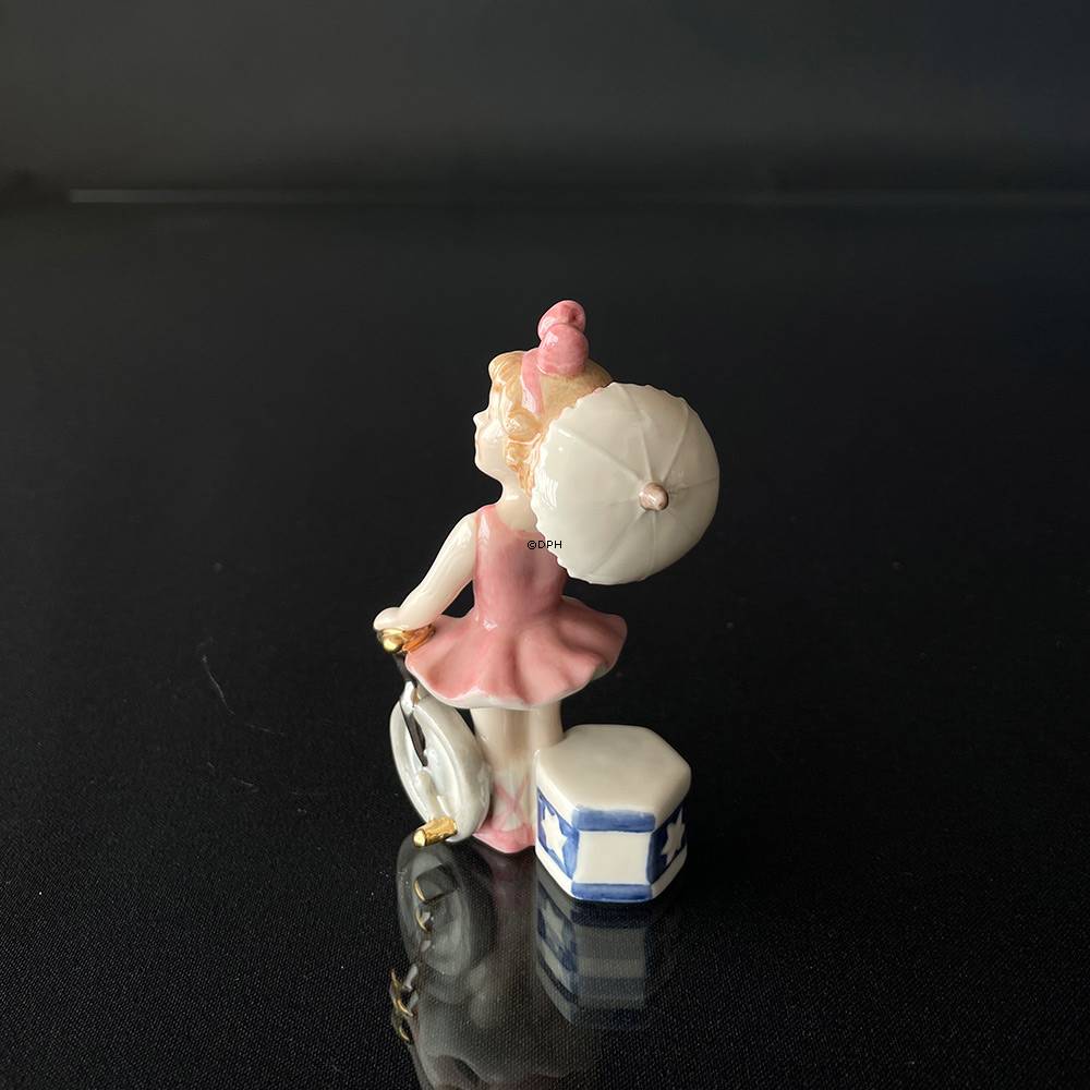 Seiltänzer mit Fahrrad, Royal Copenhagen Figur aus der Mini Zirkus Kollektion