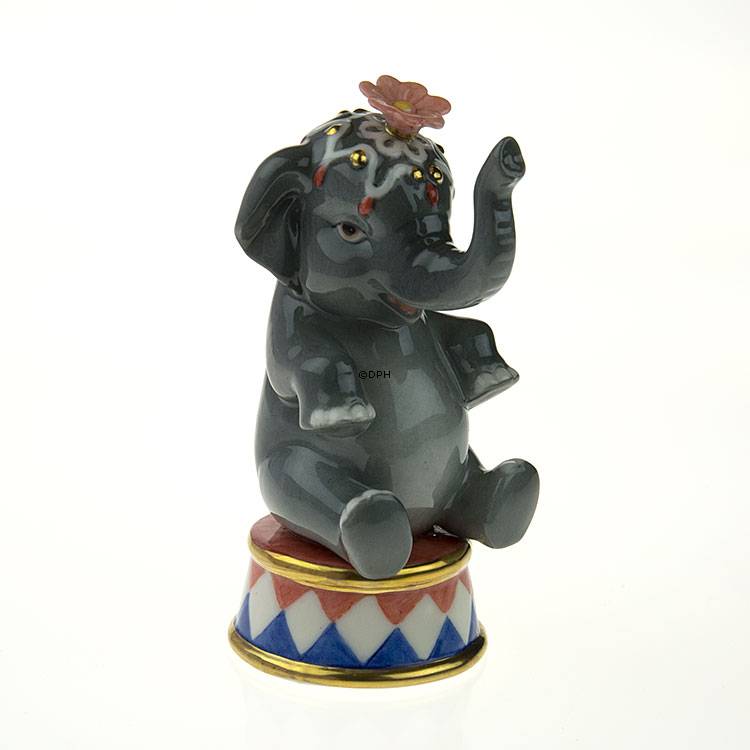 Zirkus Elefant, Royal Copenhagen Figur aus der Mini Zirkus Kollektion
