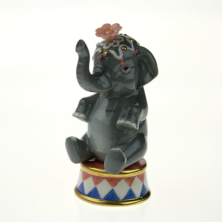 Zirkus Elefant, Royal Copenhagen Figur aus der Mini Zirkus Kollektion