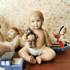Baby mit Teddybär, Royal Copenhagen Figur | Nr. 1249246 | DPH Trading