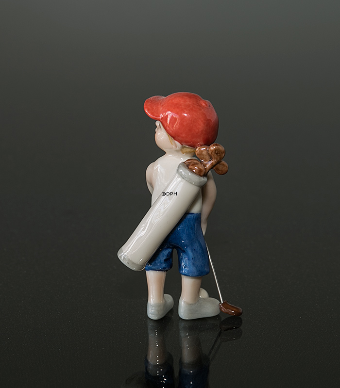 Junge spielt Golf, Mini Sommer und Winter Kinder, Royal Copenhagen Figur Nr. 267