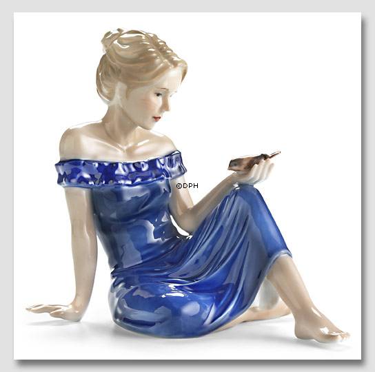 Junge Dame mit Vogel, Royal Copenhagen Figur Nr. 274