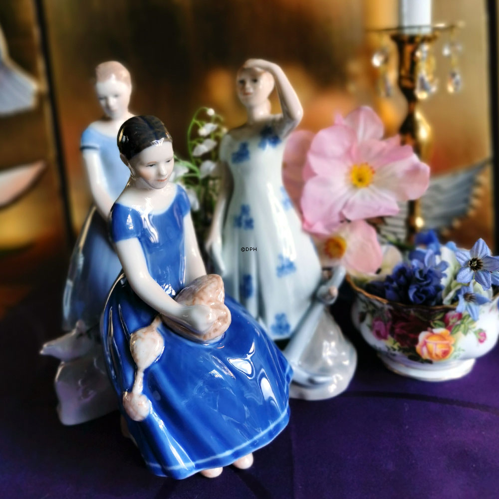 Liebe, Royal Copenhagen Figur Nr. 297