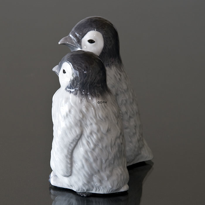 Junge Pinguine, Royal Copenhagen Figur Nr. 325