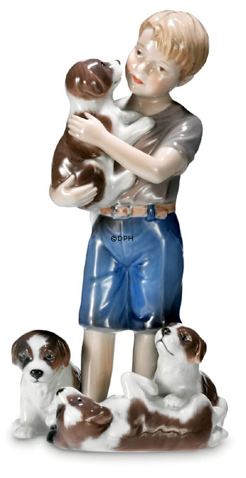Junge mit Welpen, Royal Copenhagen Figur Nr. 362