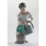 Mädchen mit Gießkanne, Royal Copenhagen Figur Nr. 408