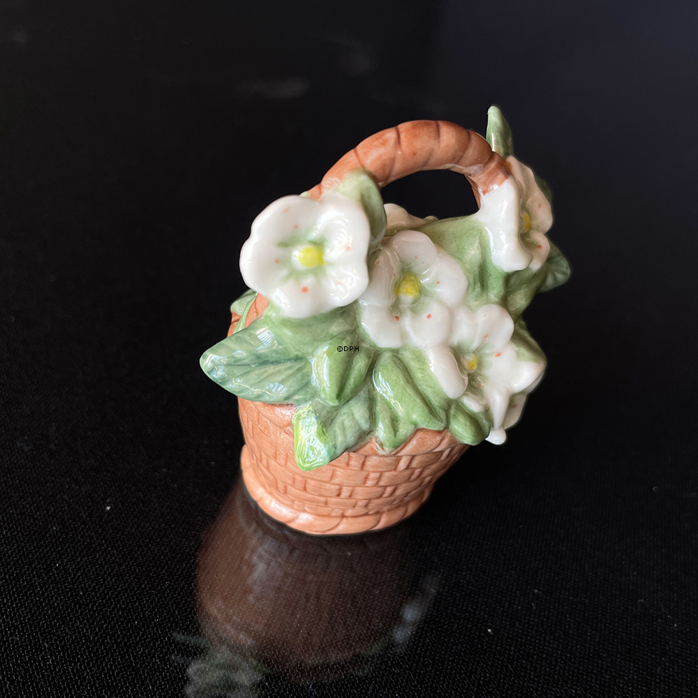 Figurornament 2008, Korb mit Christrosen