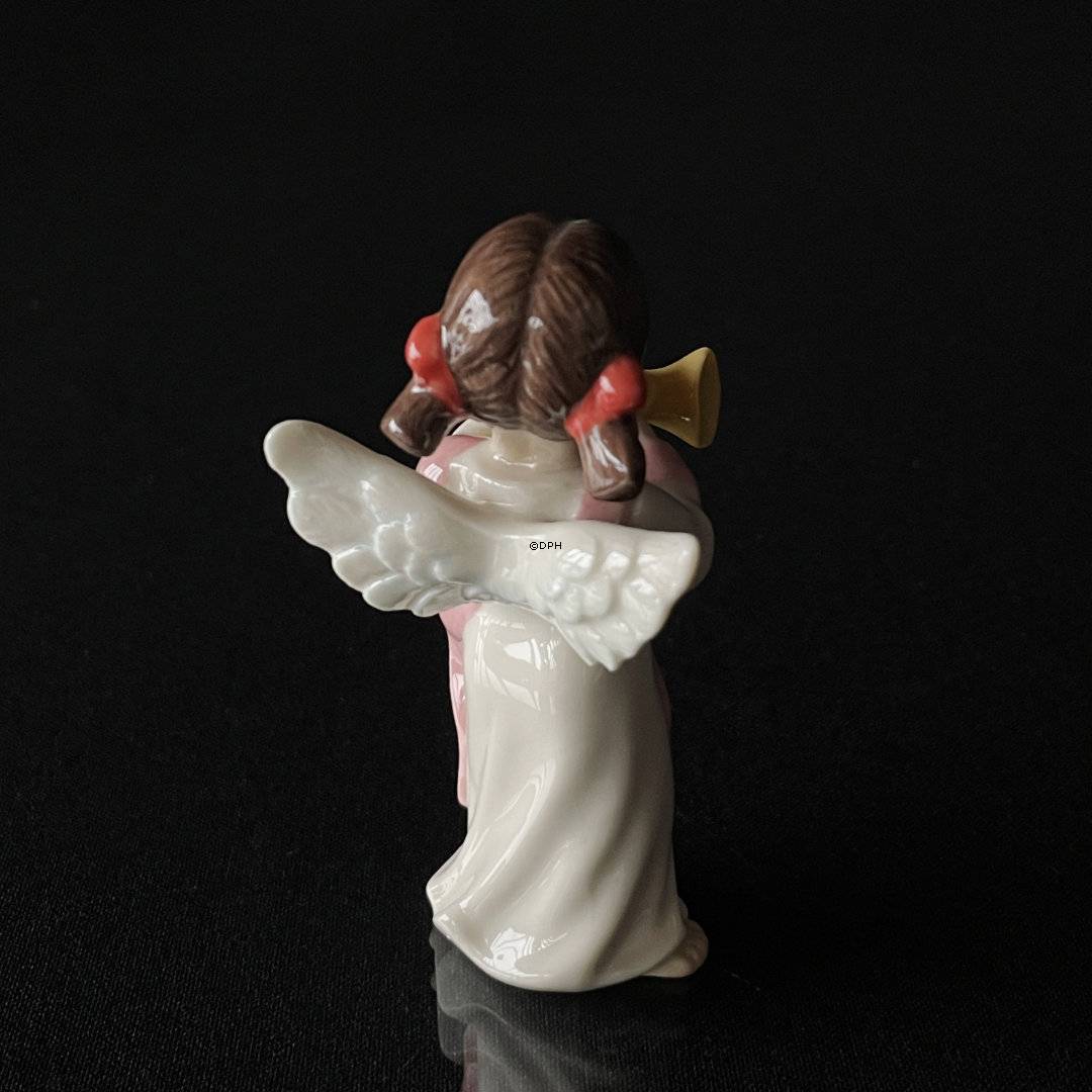Jährliche Engel 2008, Mädchen mit Horn, Bing & Gröndahl