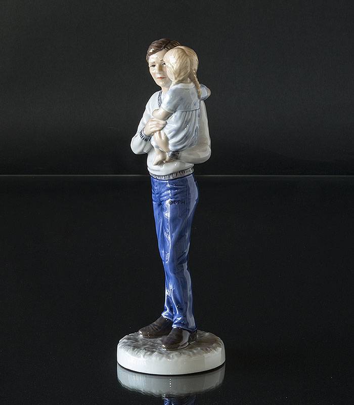 Vater mit Mädchen auf dem Arm, Royal Copenhagen Figur Nr. 547