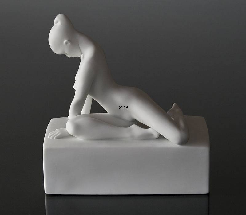 Perfectio Frauenskulptur, Royal Copenhagen Figur Nr. 657, weiß