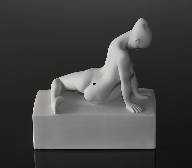 Perfectio Frauenskulptur, Royal Copenhagen Figur Nr. 657, weiß