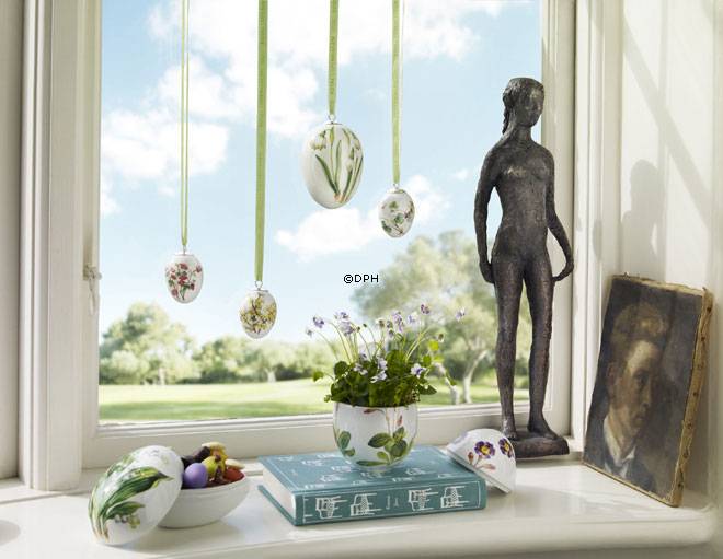 Frühlingsbonbonniere mit Maiglöckchen, klein, Royal Copenhagen Osterei 2011