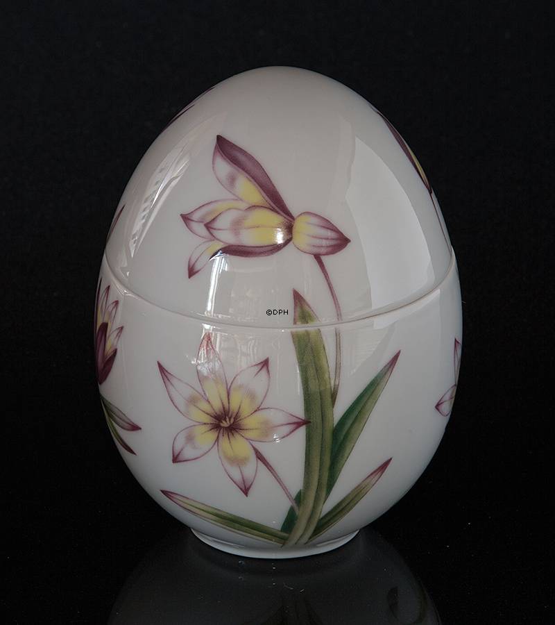 Bonbonniere mit Tulpe, stehend, Royal Copenhagen Osterei 2015
