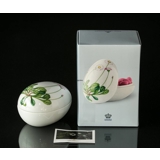 Liegende Bonbonniere mit Gänseblümchen, Royal Copenhagen Osterei 2018